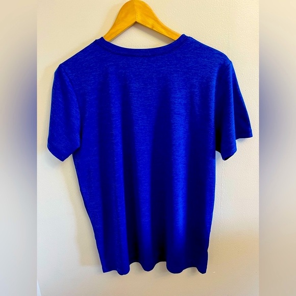 Adidas Blue Short Sleeve Tees Athletic Performance - Picture 2 of 6